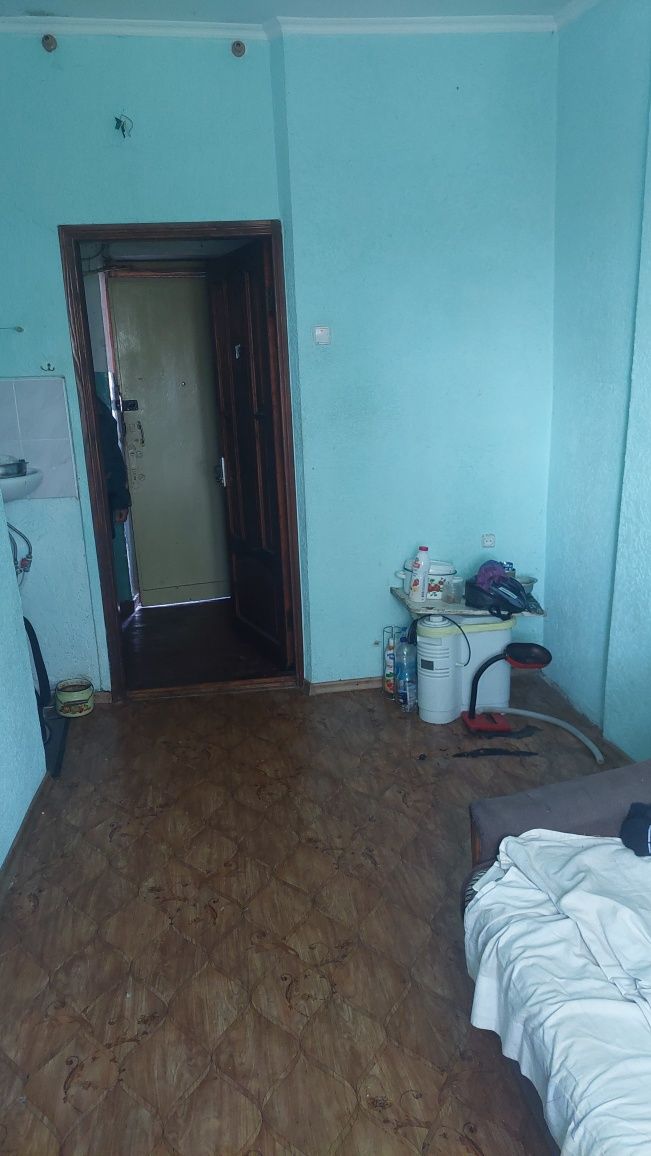 Продам коммуну в центре города Черноморск