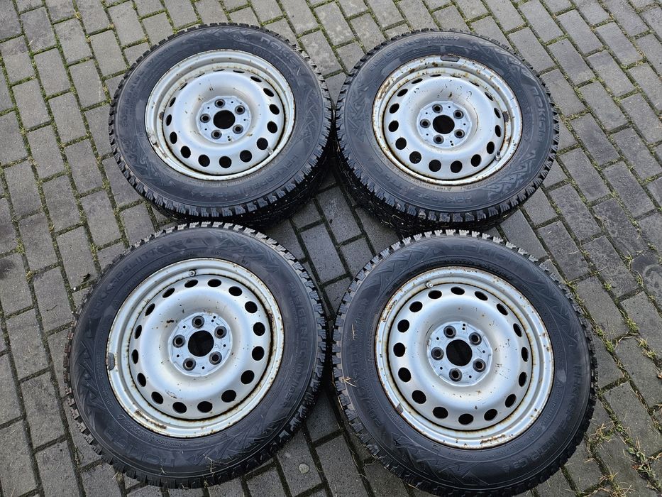 Koła felgi opony zimowe Mercedes Vito 5x112  205/65/16 16C K48