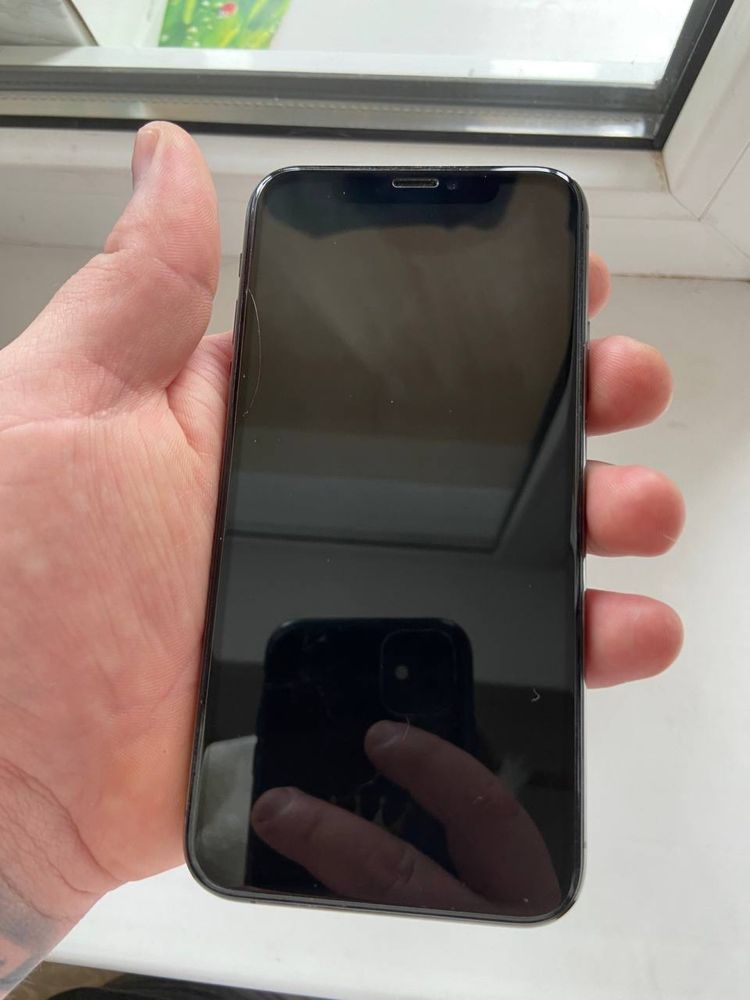 Продам iphone xs 64 gb