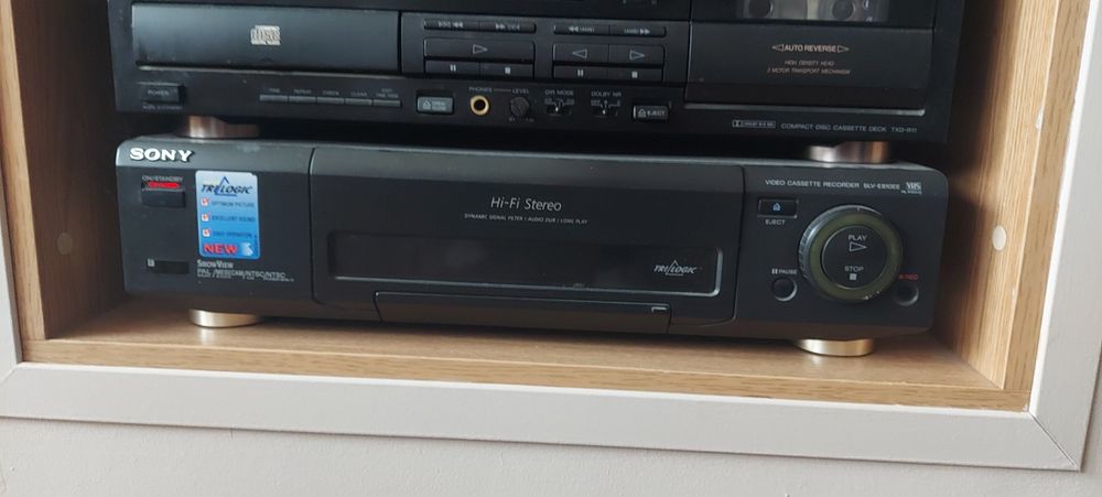 Wieża sony CD VHS KASETY kolumny subwoofer