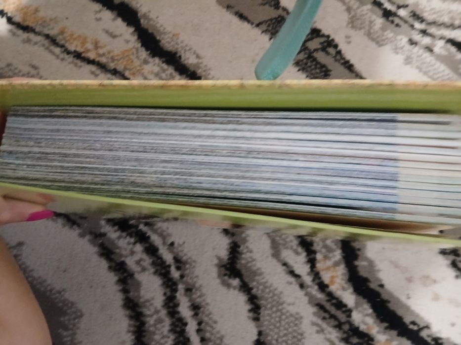 Segregator z zawartością