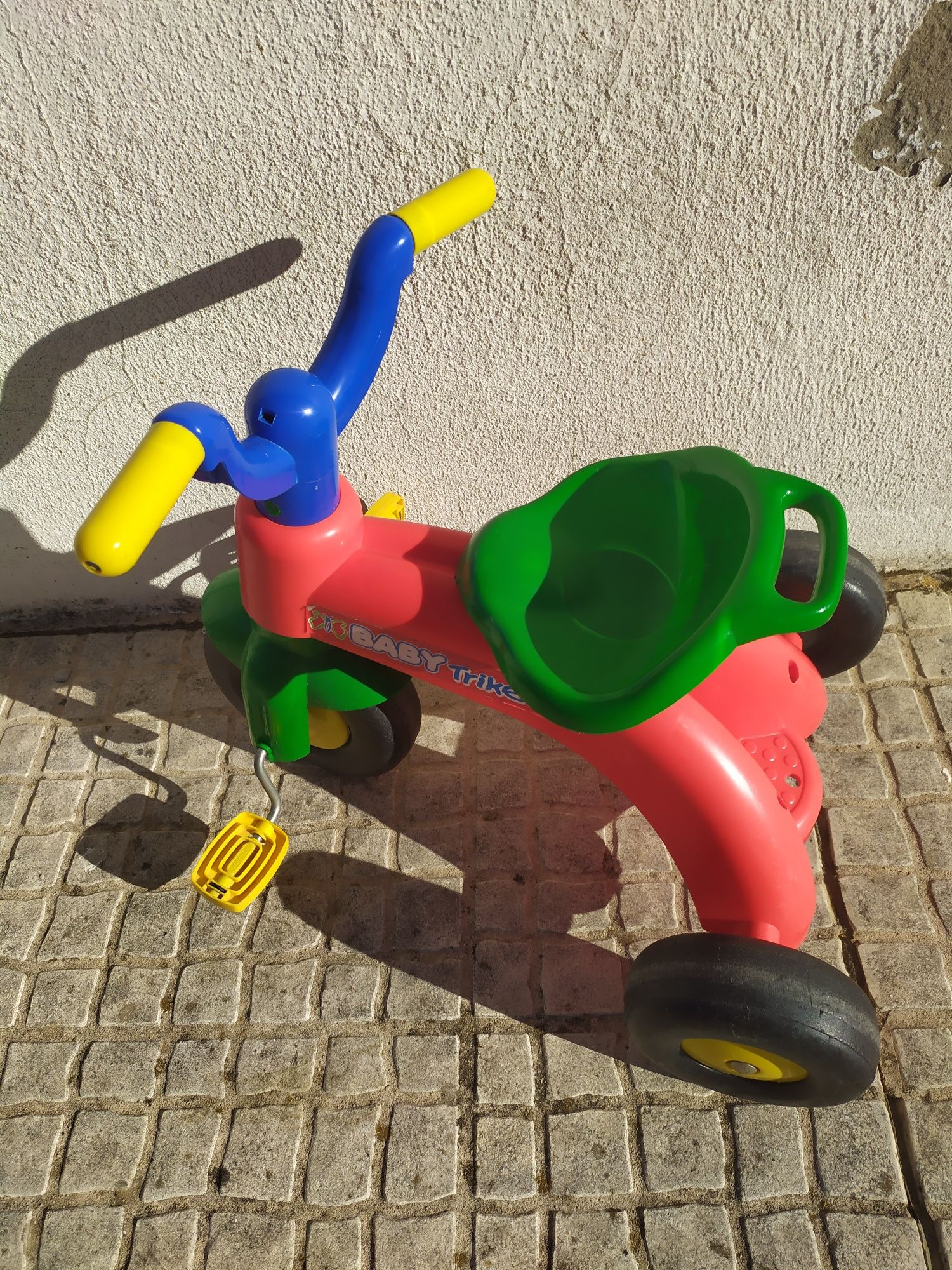 Bicicleta roda 16 Btwin e triciclo