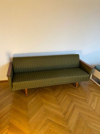 Vintage kanapa rozkładana w komplecie z fotelem