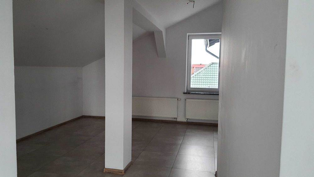 Niepołomice lokal biurowy/usługowy ok.55m2 z parkingiem