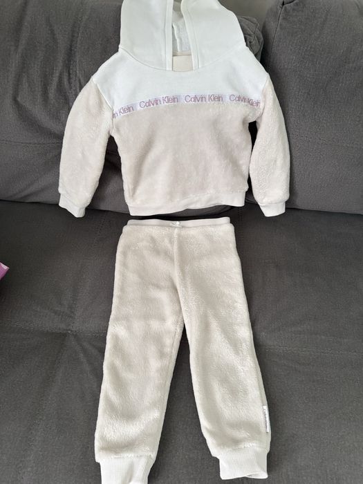 Костюм Calvin Klein