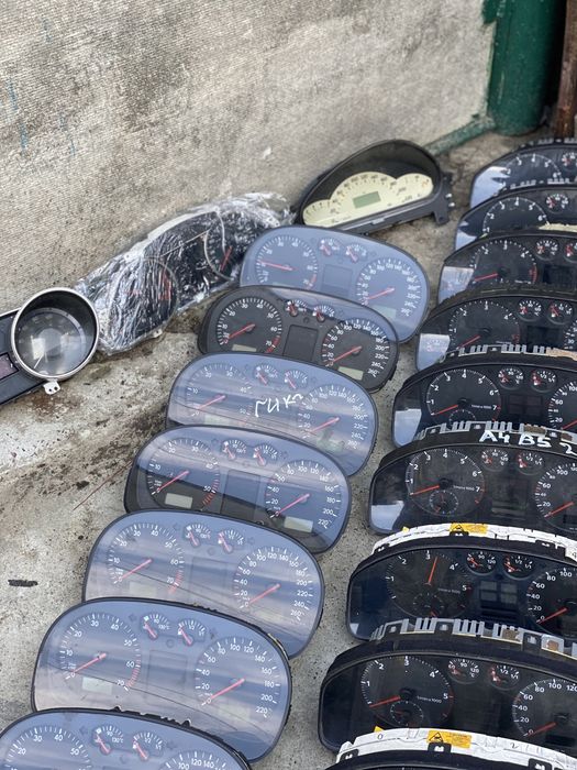 Приборка панель приборів ауді шкода фольцваген