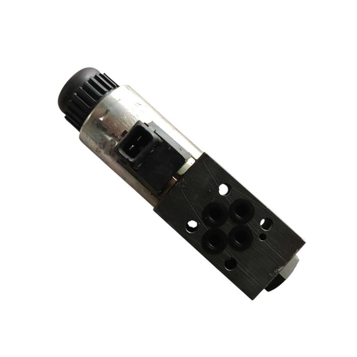 Rozdzielacz Przedniego Napędu Ursus C-385  88.623.901