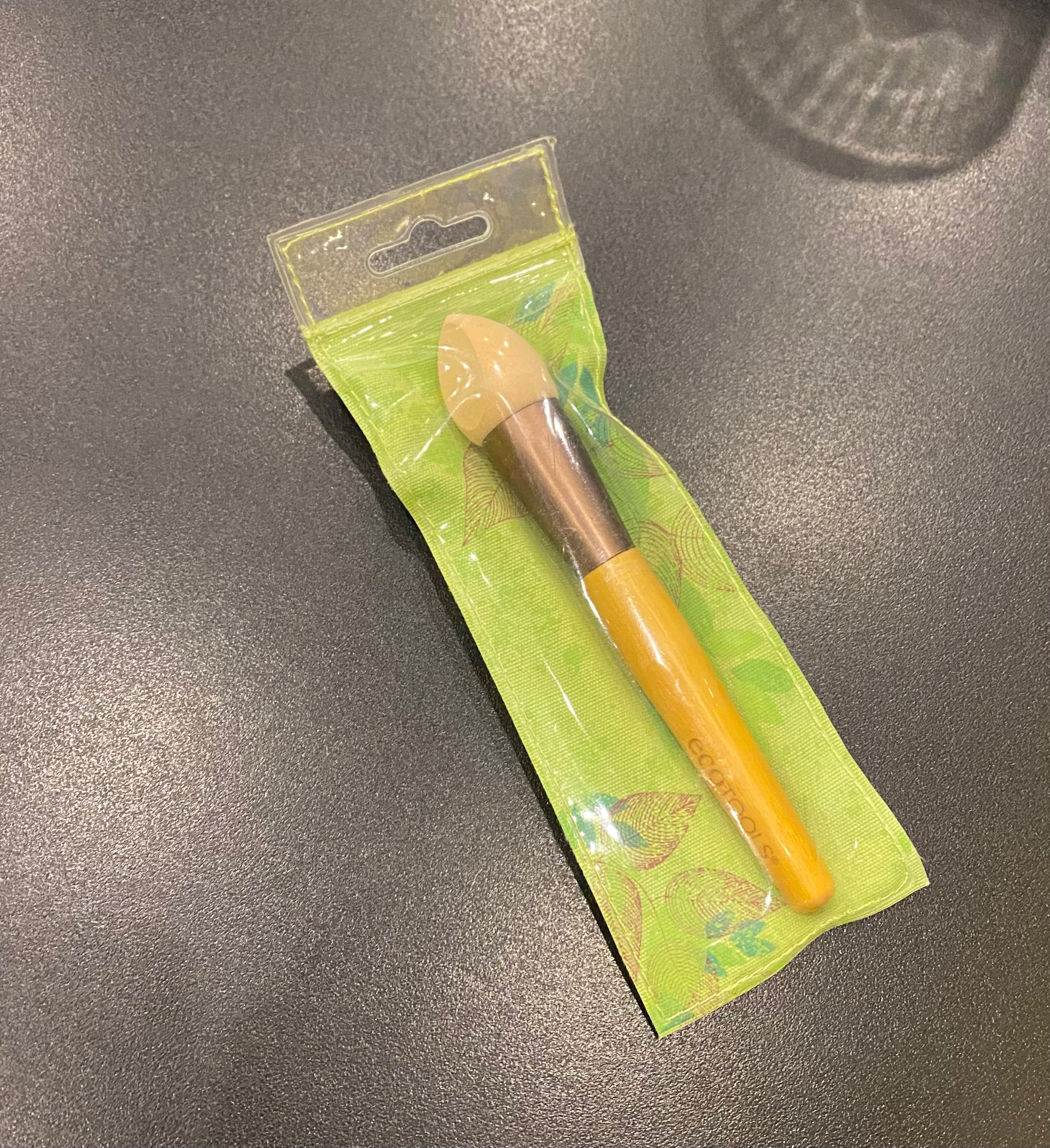 Aplikator do podkładu i korektora ecotools