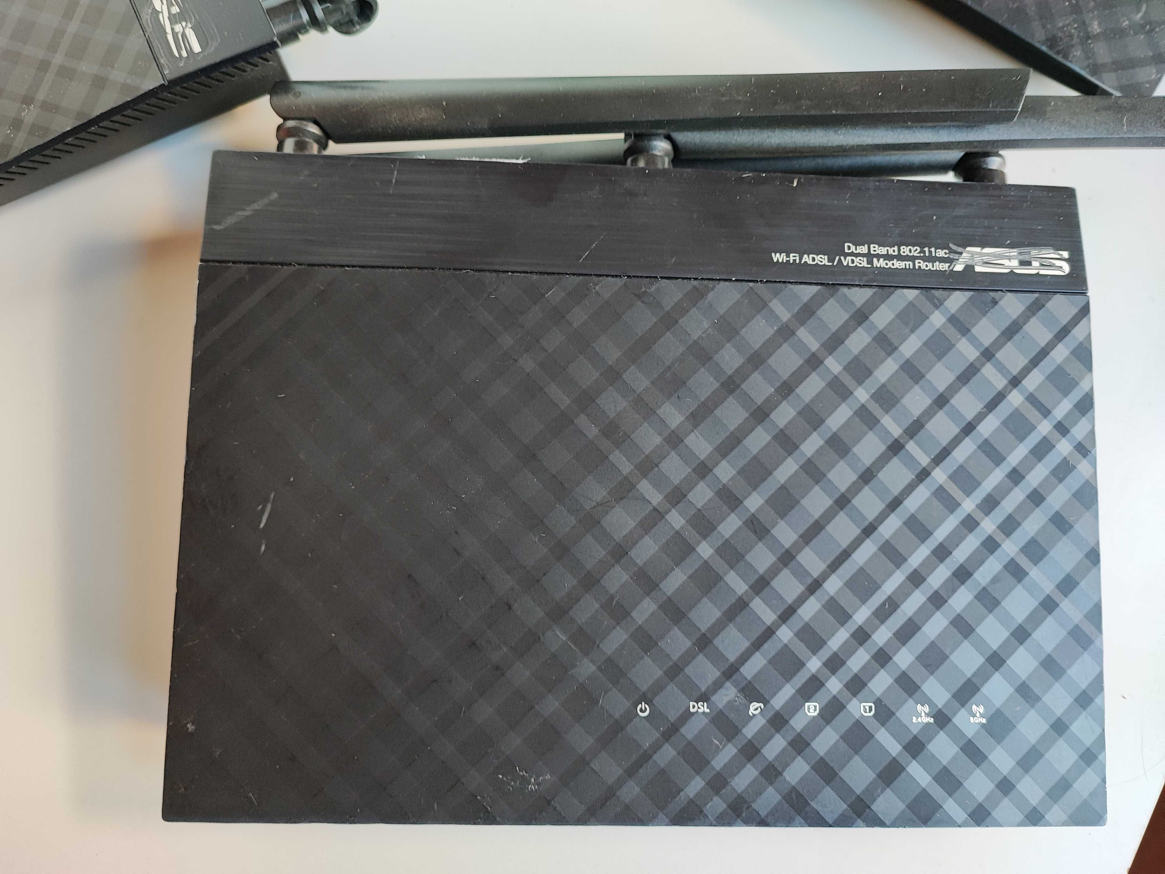 Бездротовий маршрутизатор (роутер) Asus DSL-AC750