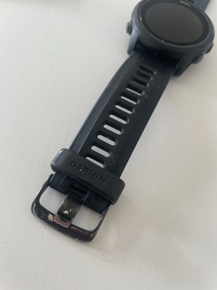 Garmin Forerunner 745