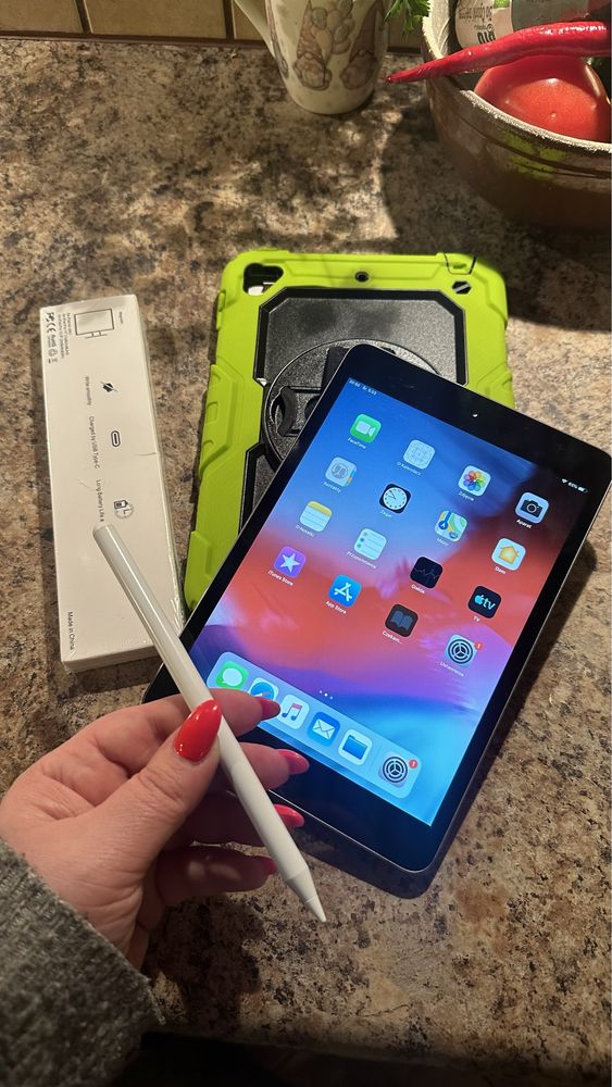 Tablet iPad Apple Retina - super stan