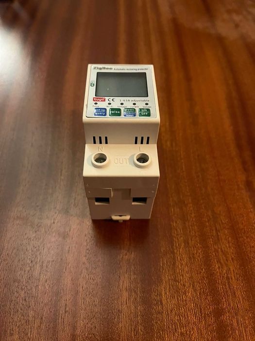 Disjuntor Inteligente Tuya ZigBee WIFI