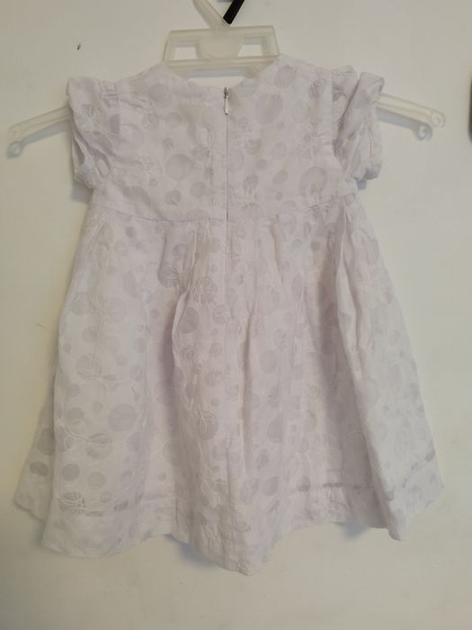 Sukienka do chrztu, opaska, buciki. Gratis dwie większe sukienki