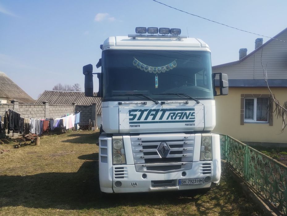Лісовоз Reno Magnum Євро 3