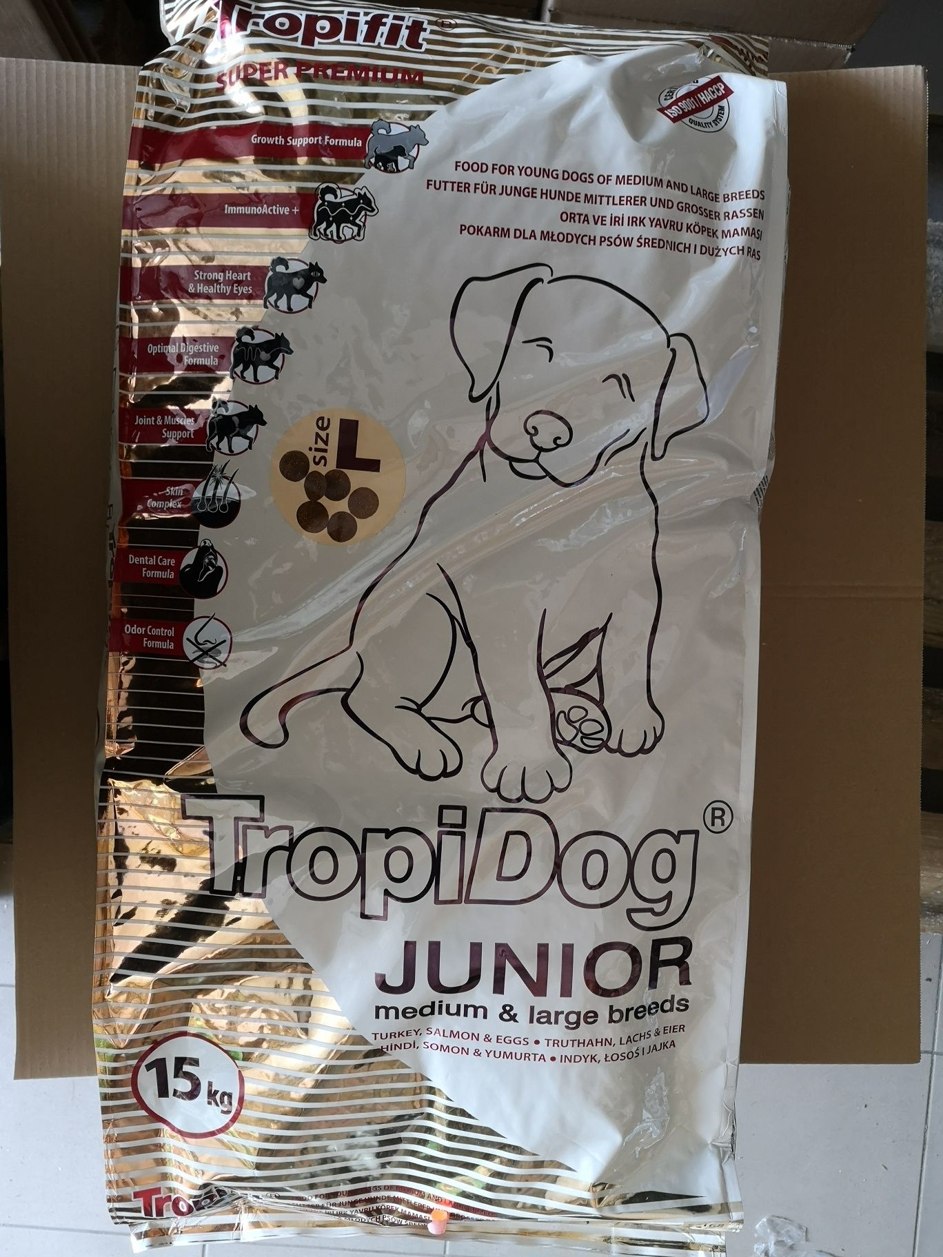 TROPIDOG Super Premium junior indyk, łosoś i jajka 15kg