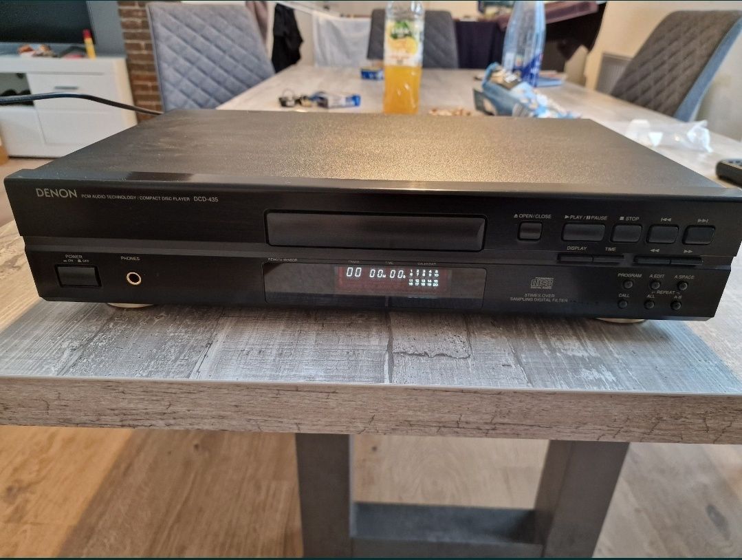 Odtwarzacz CD Denon dcd 435
