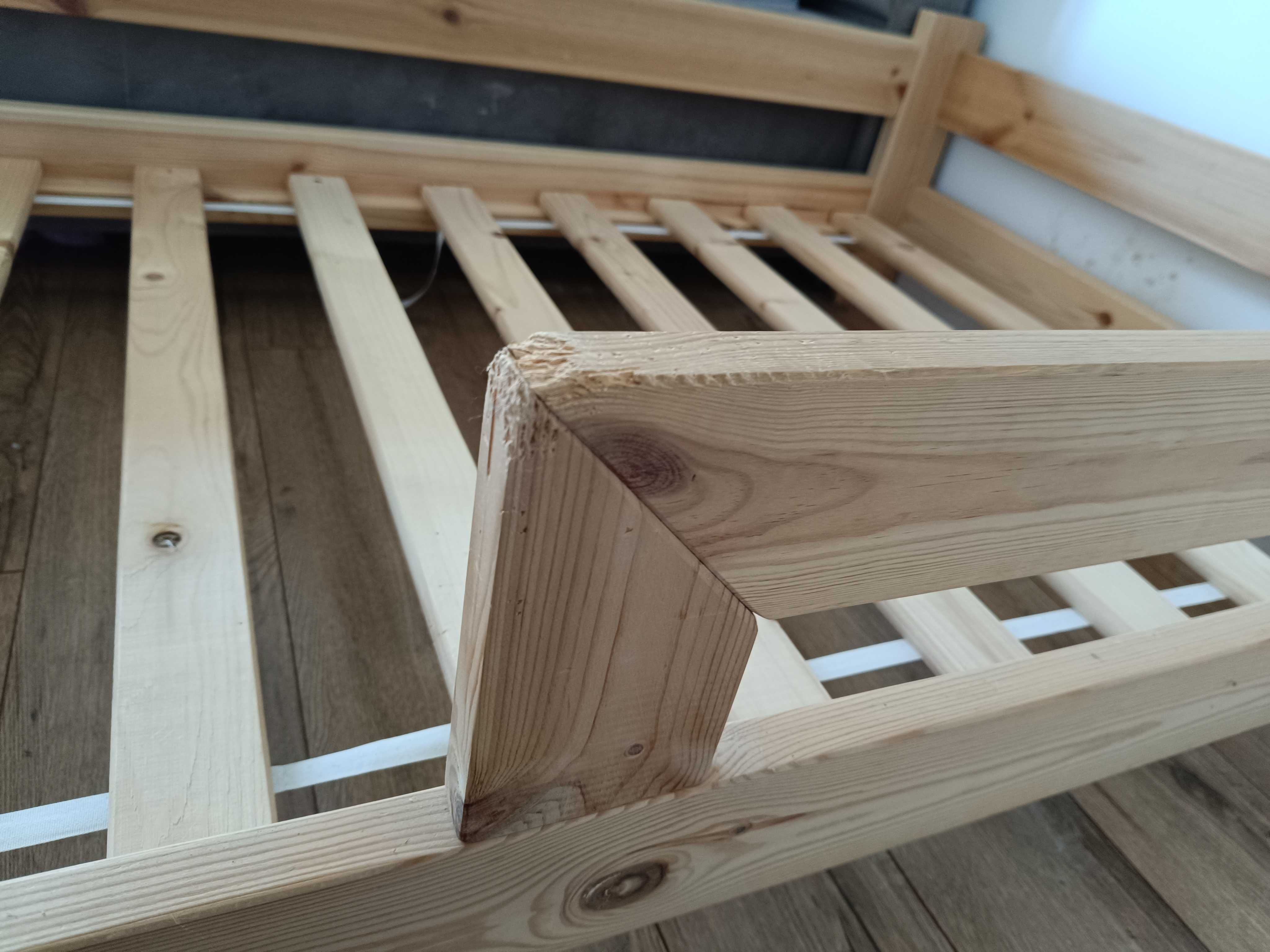 Łóżeczko 160x80 z materacem
