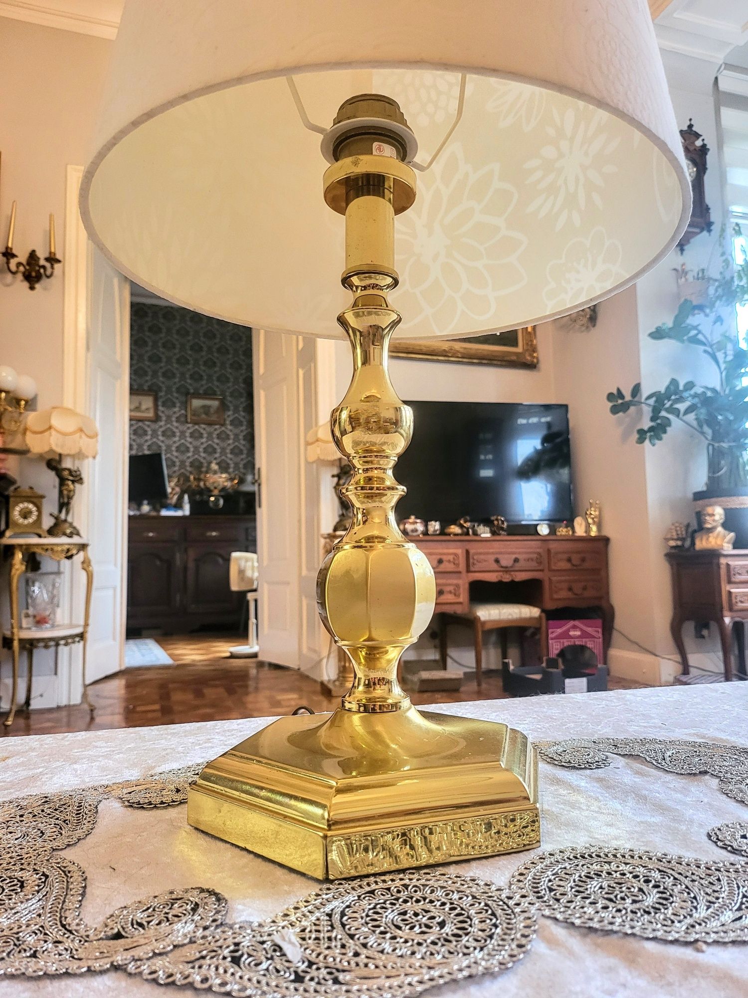 Lampa mosiężna z abażurem