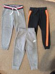 Spodnie dresowe rozm 98/104 Nike, Tommy Hilfiger 3szt