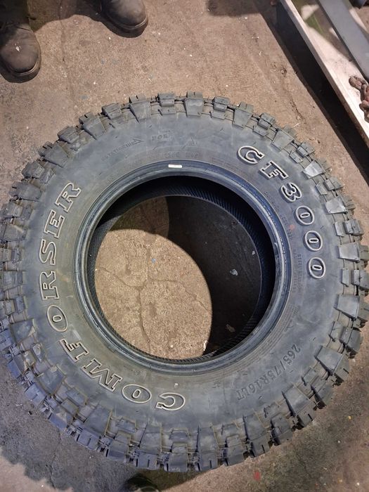 Sprzedam  opony terenowe 265/75/R16