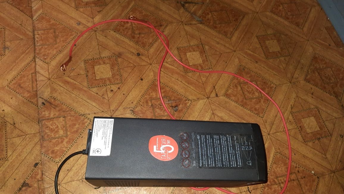 Безперебійник ДБЖ Powercom BNT-1000AP