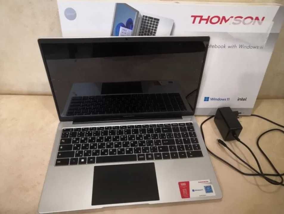 Ноутбук Thomson Neo N15 8 ГБ, DDR4 SSD 512 ГБ в ідеальному стані