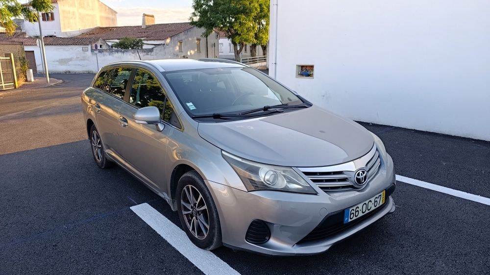 Toyota Avensis SW 2.0d4d 2013