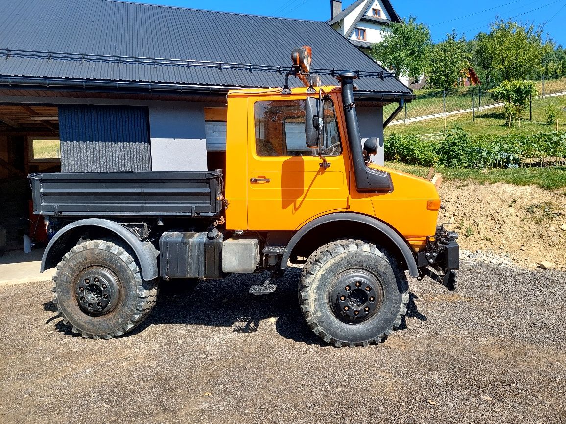 Mercedes unimog 1600