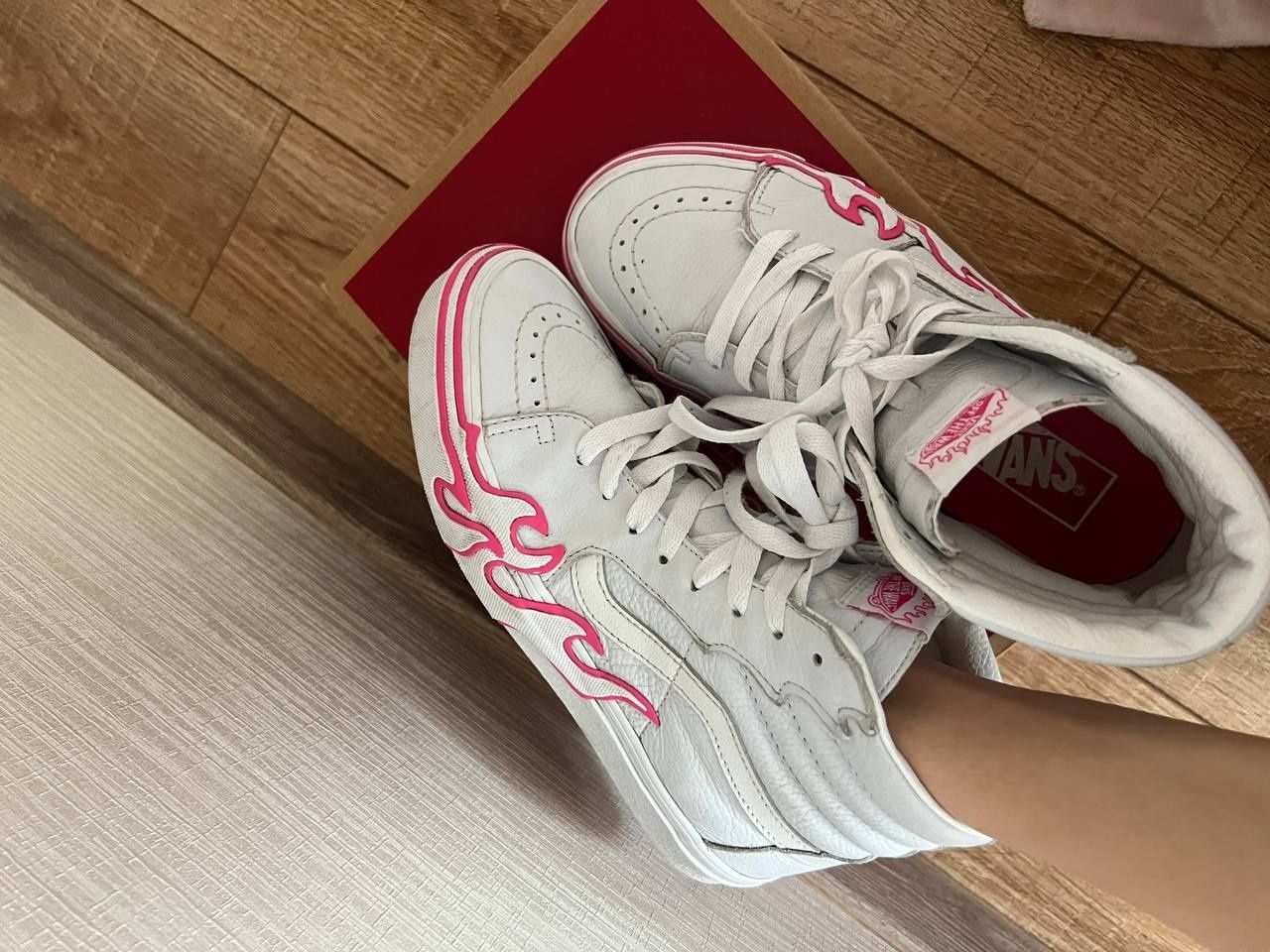 Vans Sk8-Hi Flame Pink