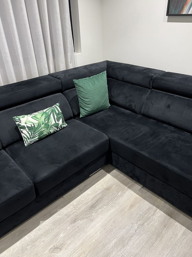 Sofá como novo veludo preto lavável