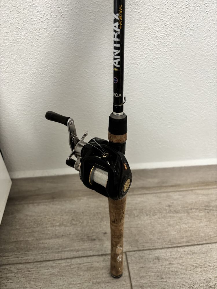 Material pesca para o achigã