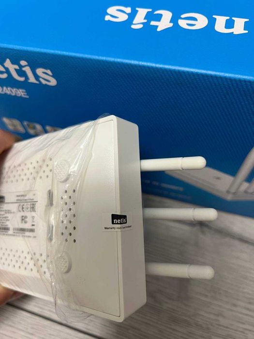 Маршрутизатор / Роутер Netis WF2409E