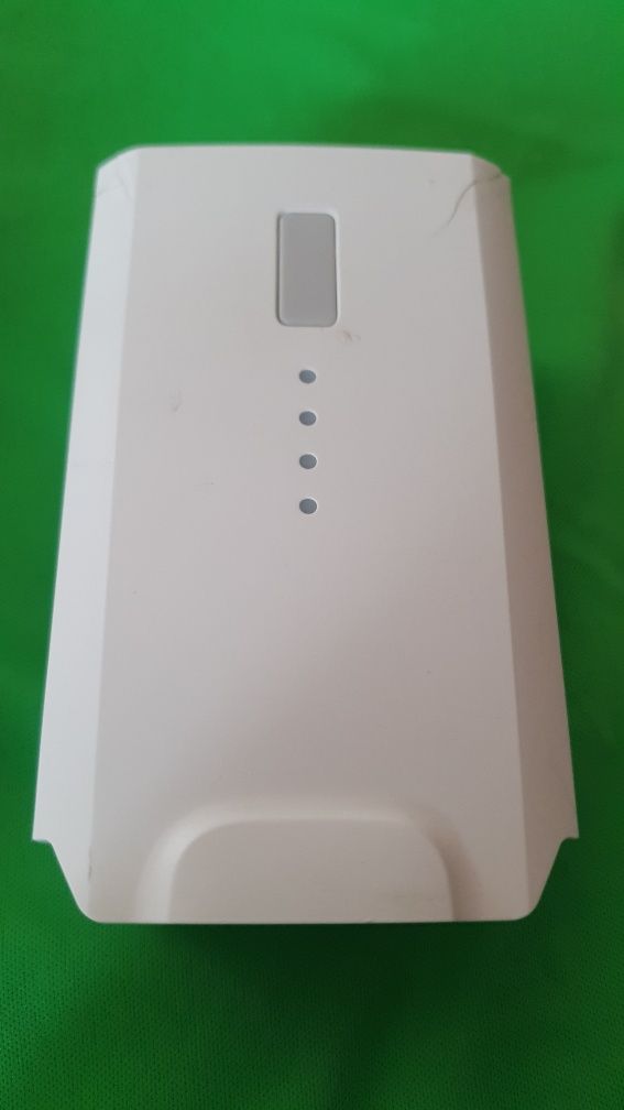 Dron Xiaomi Fimi X8 SE 2020 + dodatki