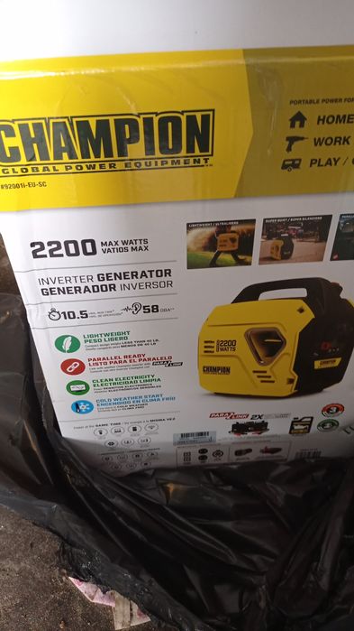 Генератор инверторный Champion 2,2 к ВТ