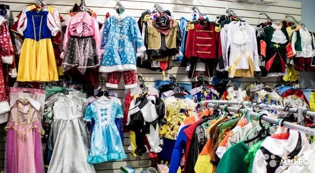 Свято осені!Прокат!Плаття та дитячі нові карнавальні костюми 200 грн.