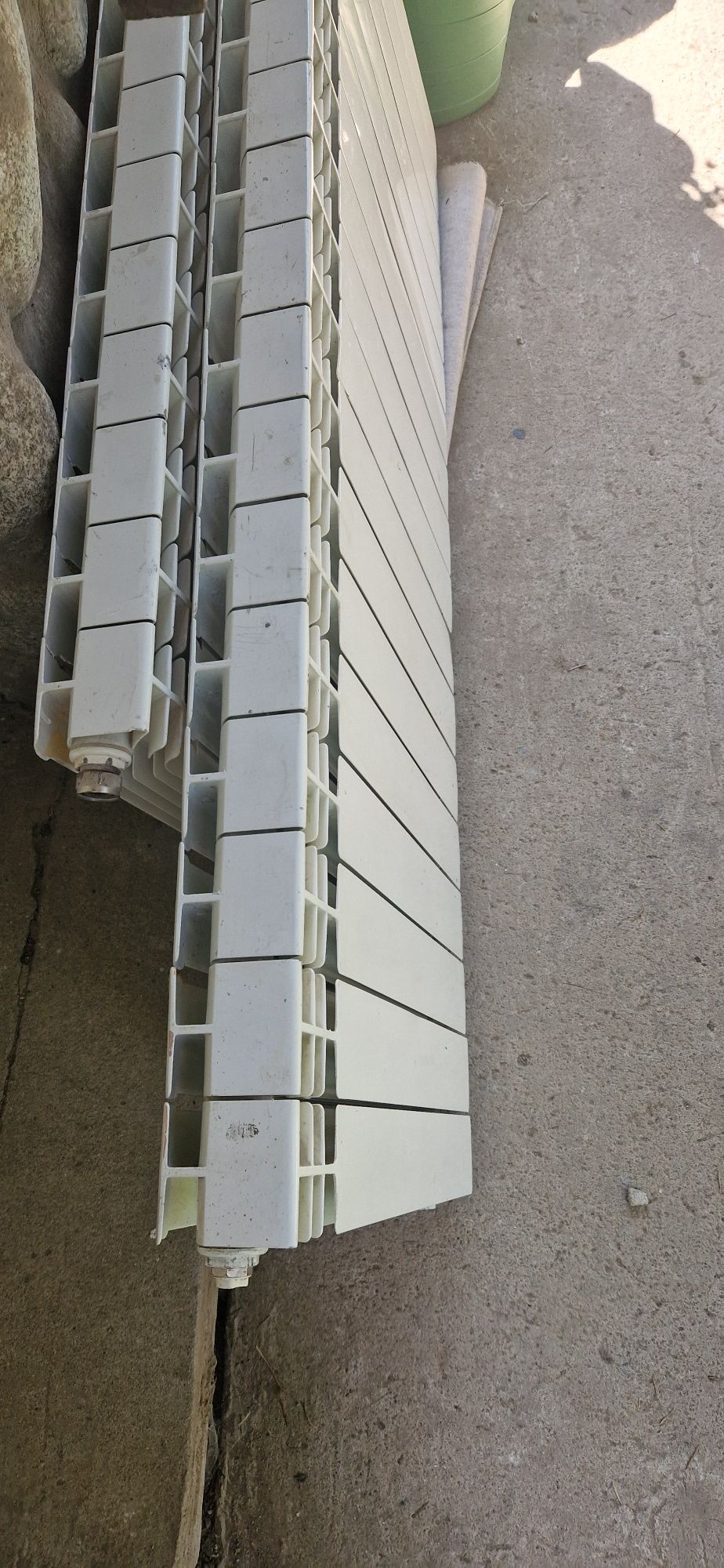 Grzejnik aluminiowy 15 i 18 żeberek