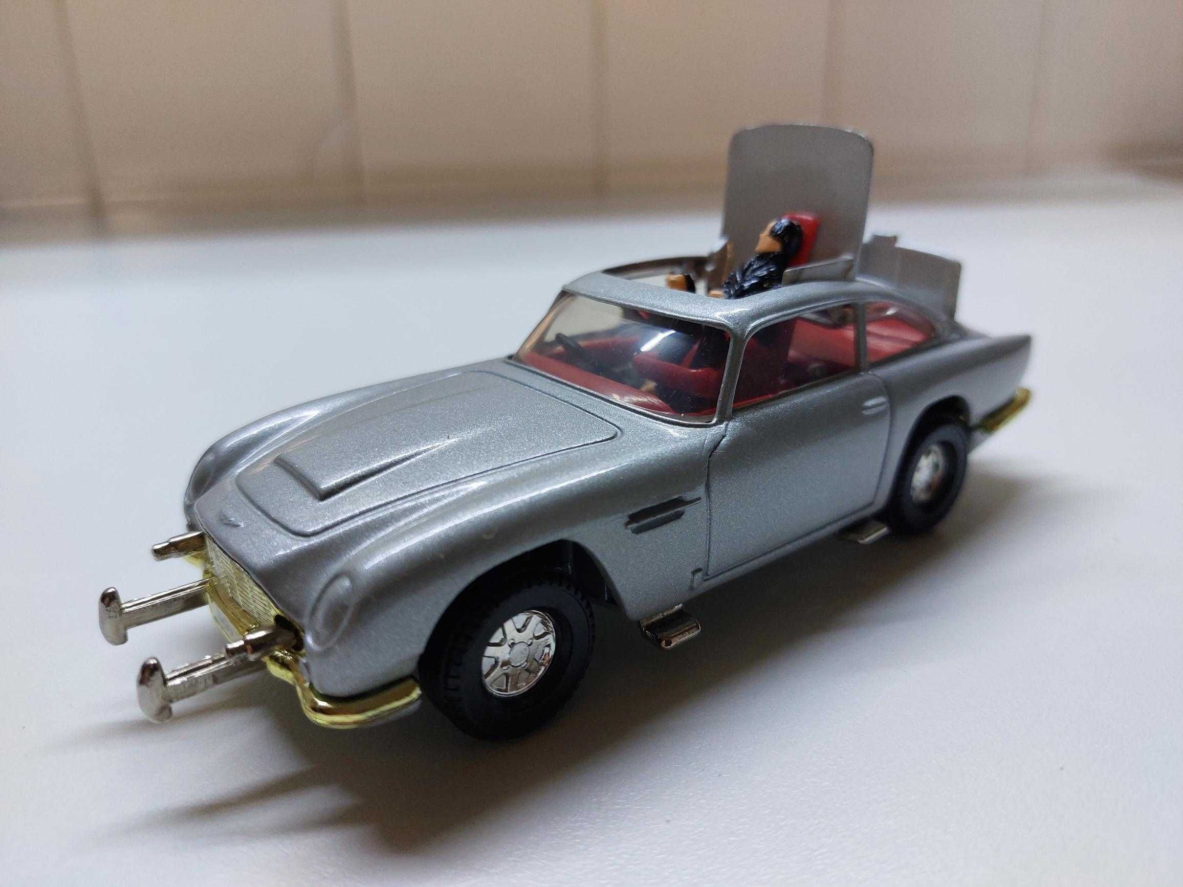 James Bond 007 Aston Martin DB5