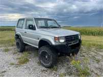 Mitsubishi Pajero 2 2.5