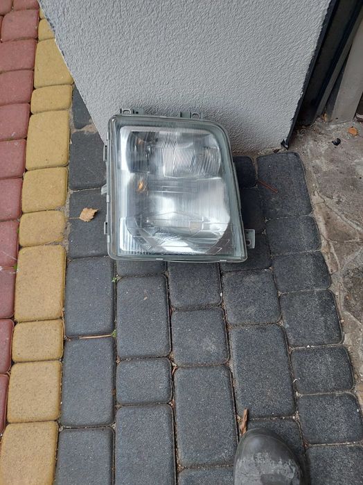 Lampy przednie VW LT