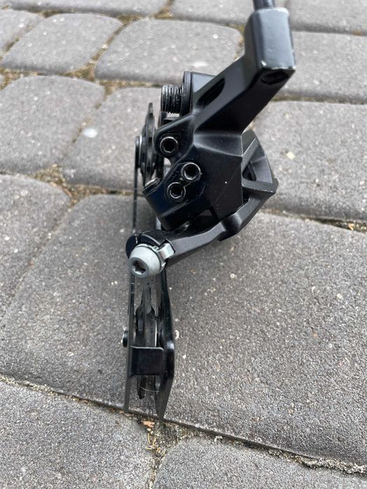 Przerzutka tylna Microshift XLE M665 10s 11s