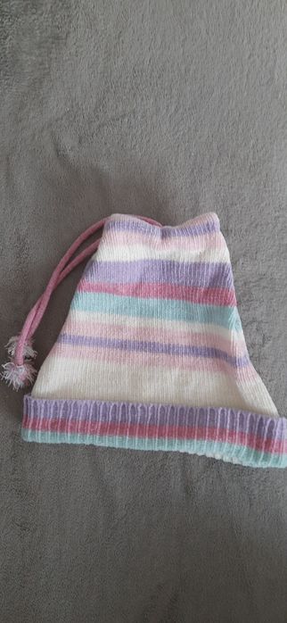 Czapka jesienna dla dziewczynki