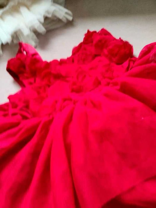 Sukieneczka na roczek H&M