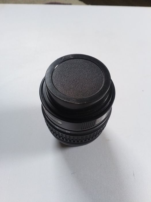 Об'єктив PENTAX 18-55