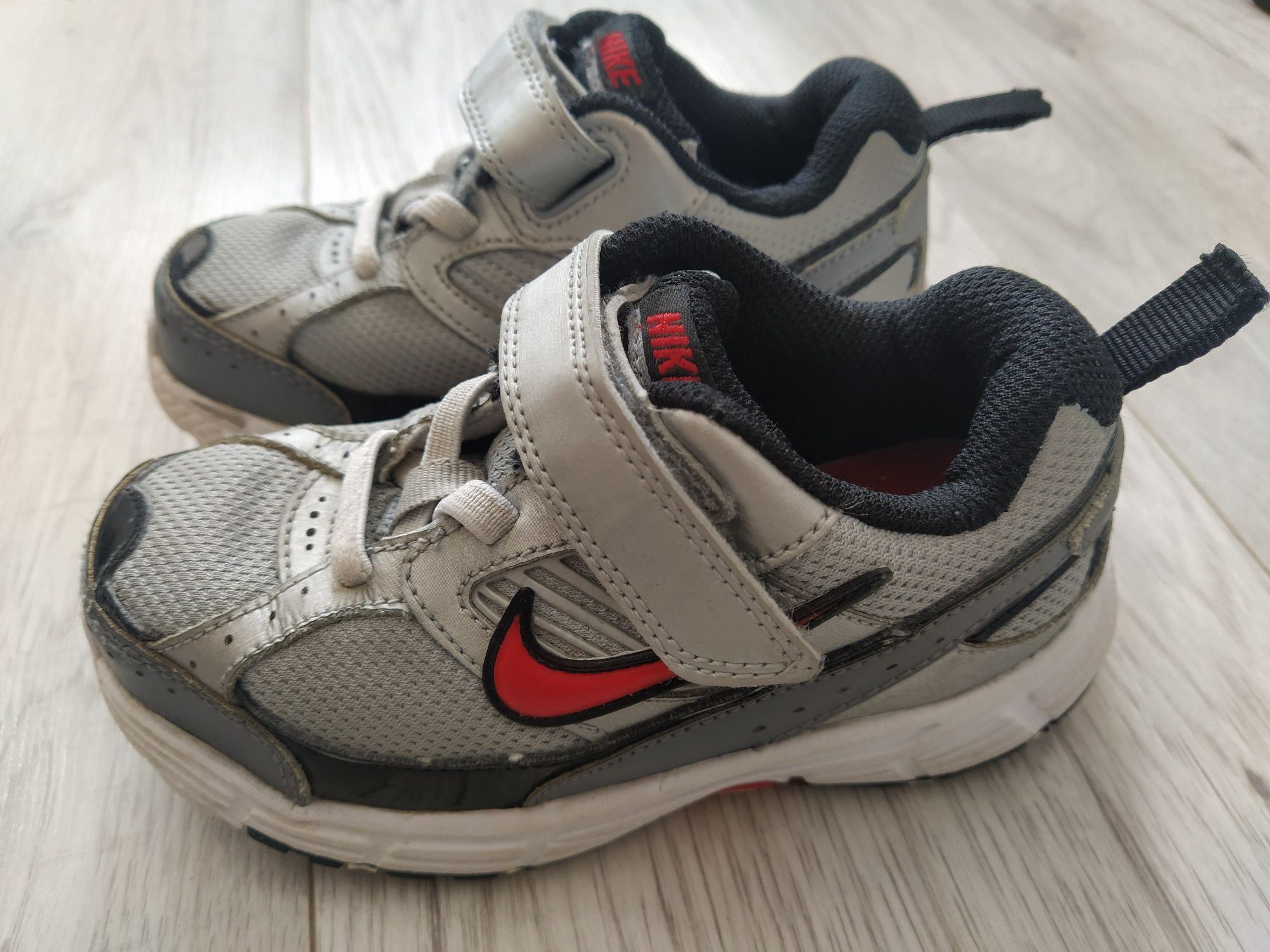 Buty Nike 26 jak nowe