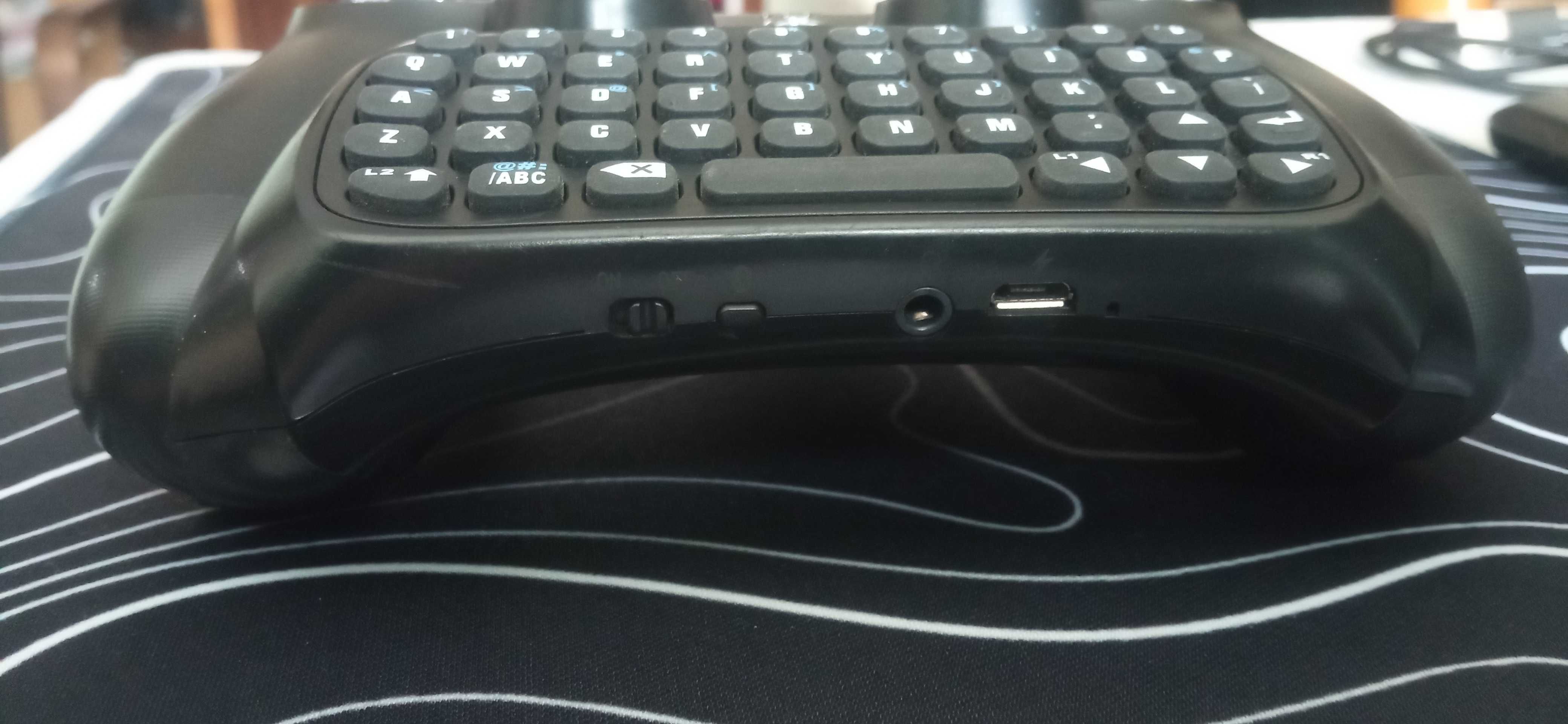 Клавиатура для DualShock 4 TP4-008 PlayStation 4