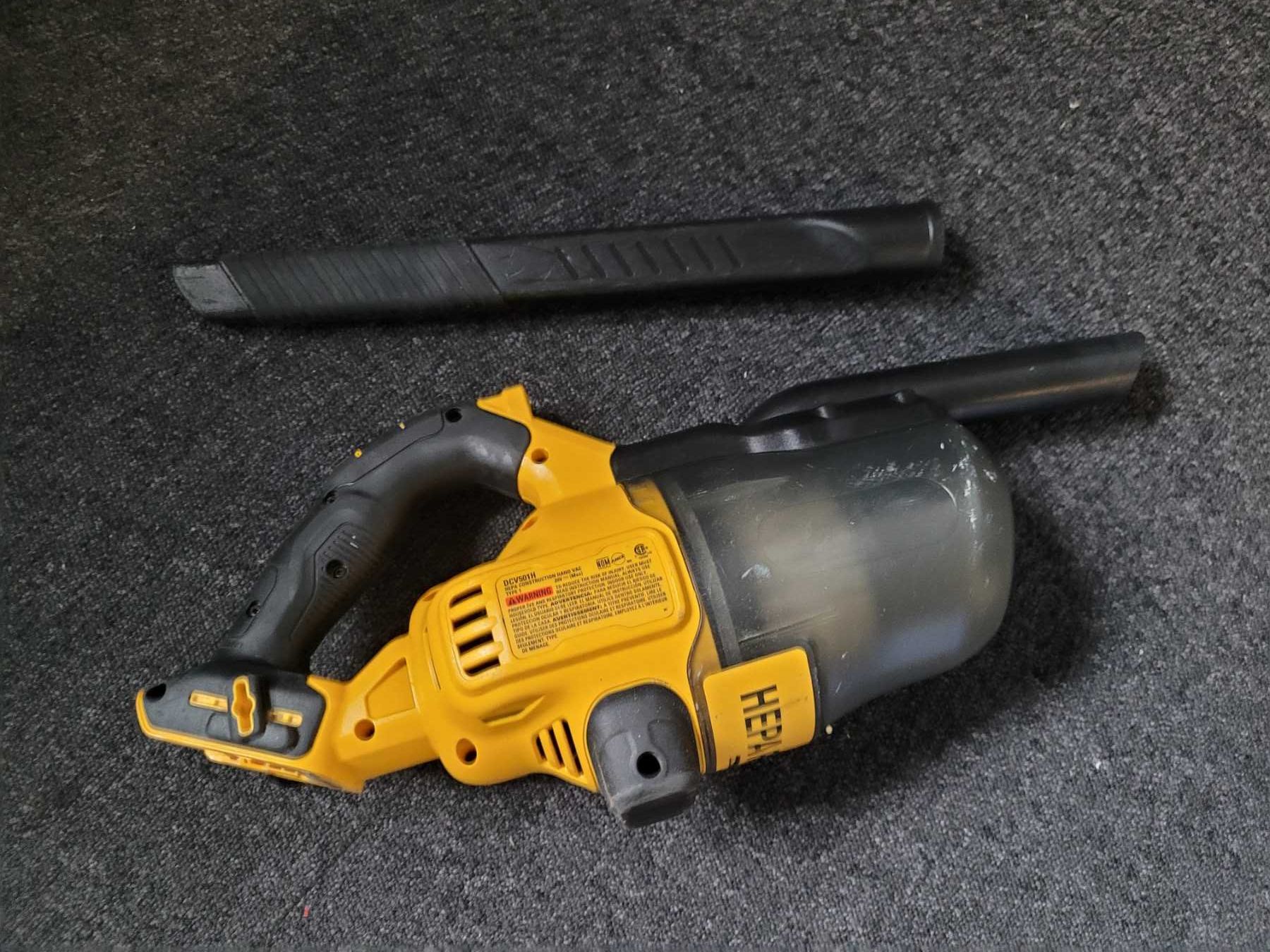 Легке БУ! Пилосос пилесос DeWALT DCV501HB