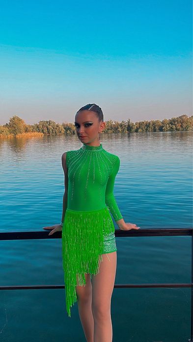 Сукня для латини