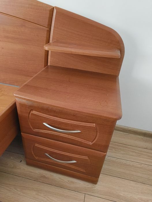 Łóżko drewniane 160x200 + 2 szafki nocne gratis