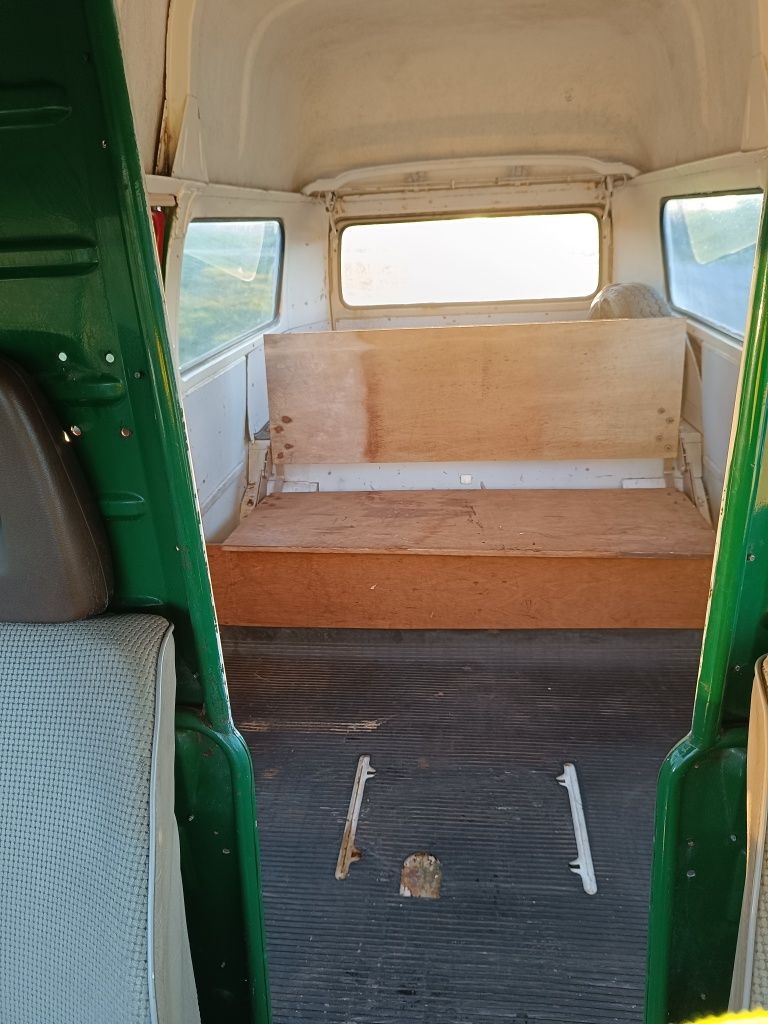Volkswagen T2 1.8 B