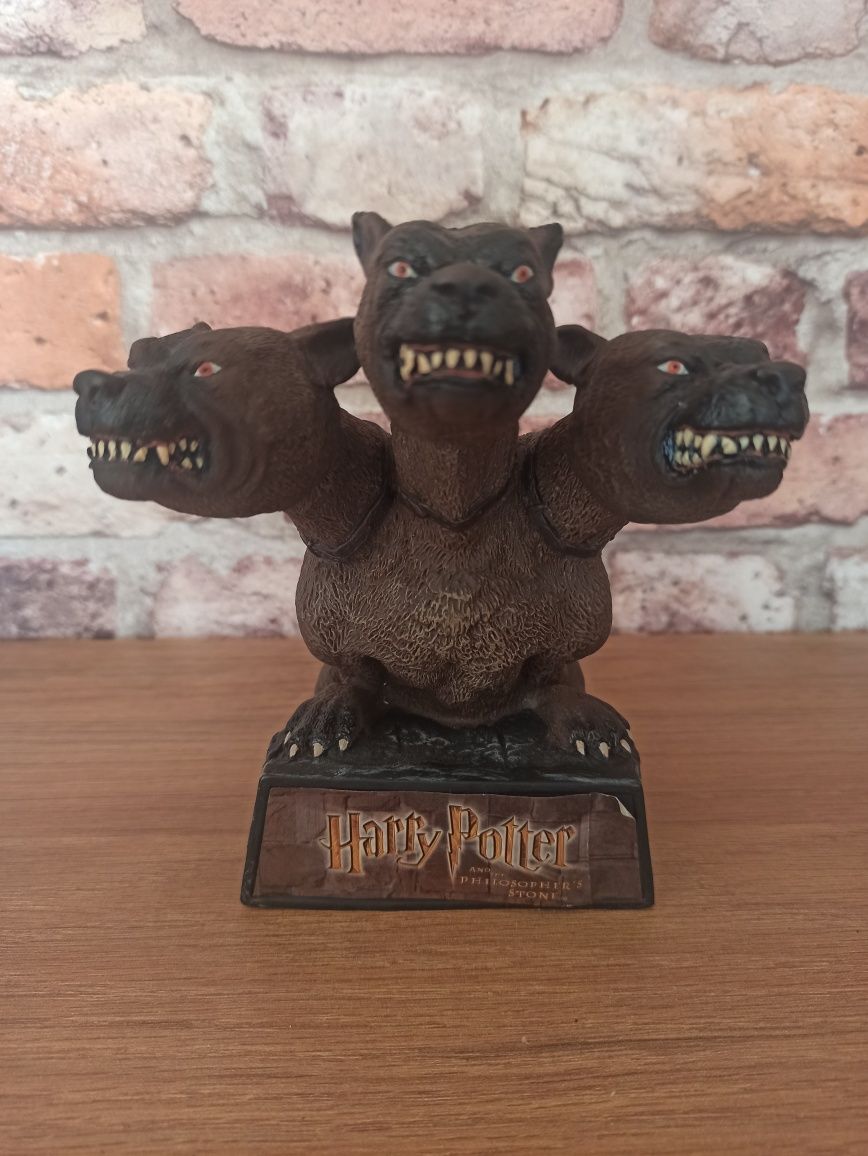 Harry Potter figurka kolekcjonerska trzy głowy pies Puszek